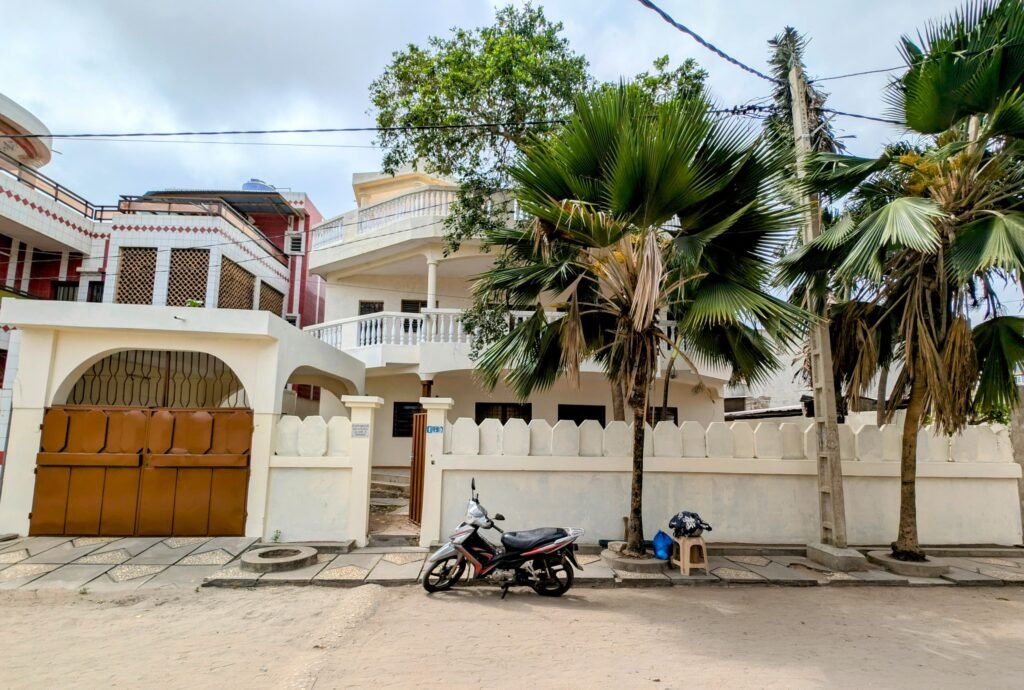 À Vendre : Villa à Réhabiliter à Cotonou