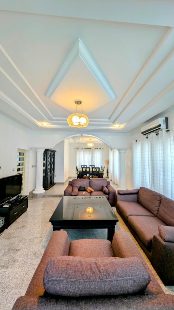 Villa meublée Fidjrossè à Cotonou