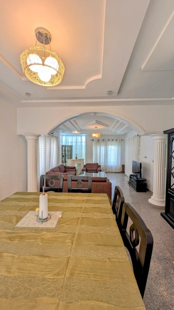 Location villa meublée Fidjrossè Cotonou