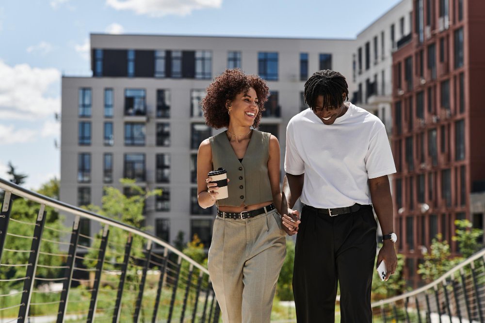 Écrire agence immobilière Cotonou