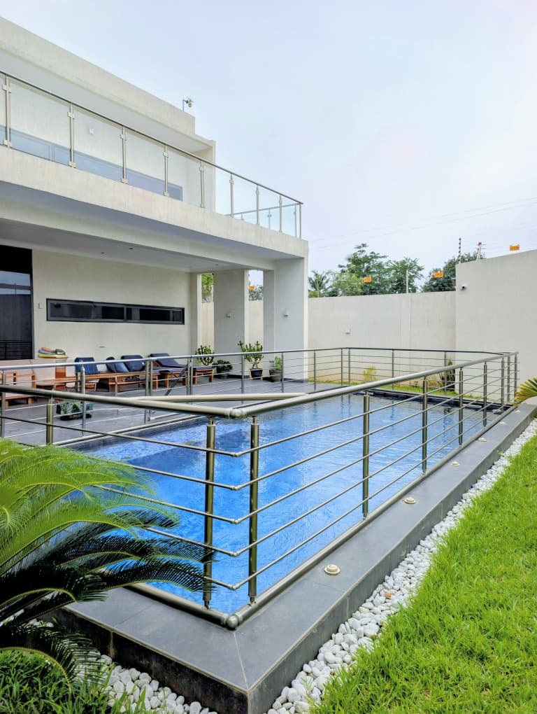 Villa Meublée Piscine Cotonou